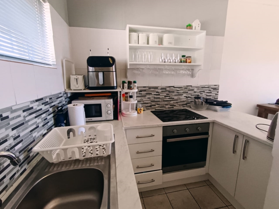 2 Bedroom Property for Sale in De Bakke Western Cape